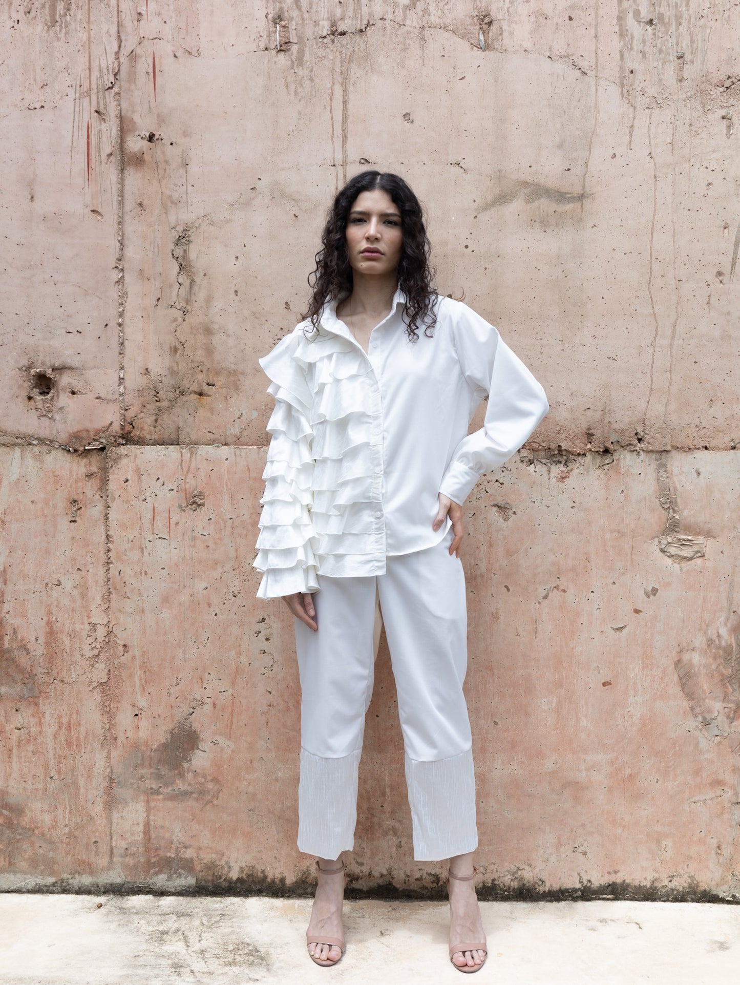 PEHLĀ / IVORY / Two Toned Button Up Blouse